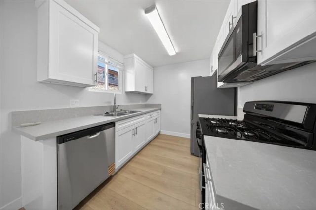 232 N Verdugo Road 2, Glendale, CA 91206