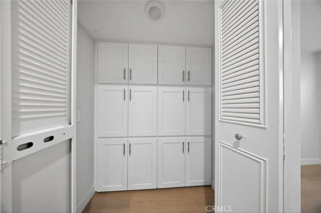 232 N Verdugo Road 2, Glendale, CA 91206