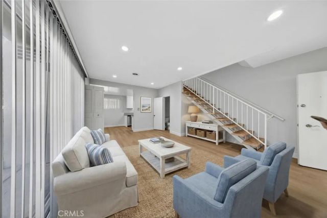 232 N Verdugo Road 2, Glendale, CA 91206