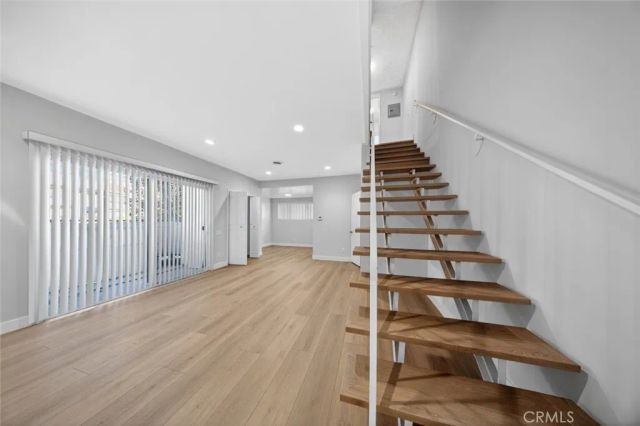 232 N Verdugo Road 2, Glendale, CA 91206