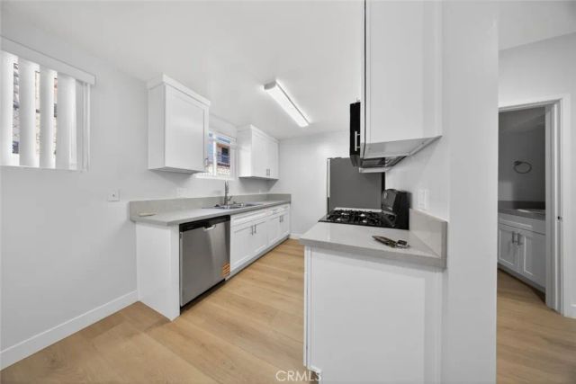 232 N Verdugo Road 2, Glendale, CA 91206