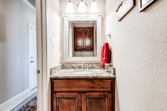 902 Saint Matthew Circle, Royse City, TX 75189