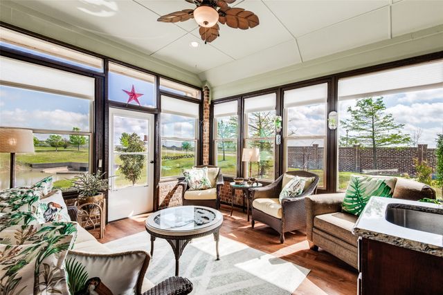 902 Saint Matthew Circle, Royse City, TX 75189