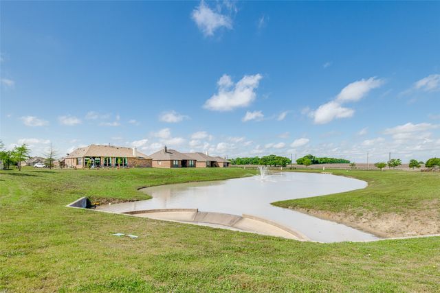 902 Saint Matthew Circle, Royse City, TX 75189