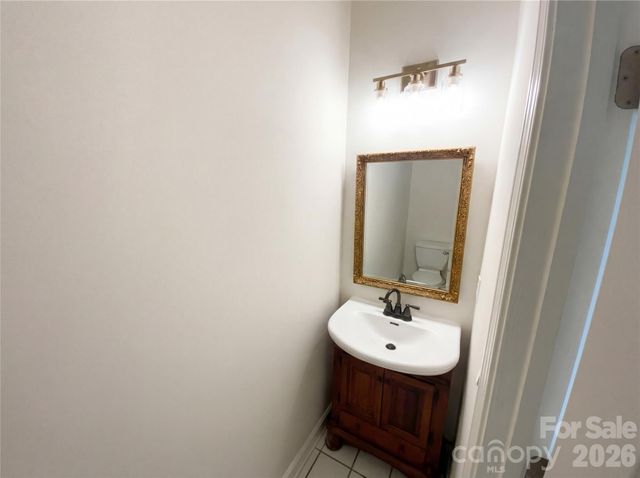 2737 Lamplighter Drive, Kannapolis, NC 28081