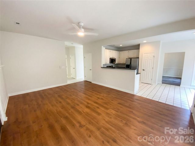 2737 Lamplighter Drive, Kannapolis, NC 28081