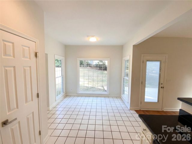 2737 Lamplighter Drive, Kannapolis, NC 28081