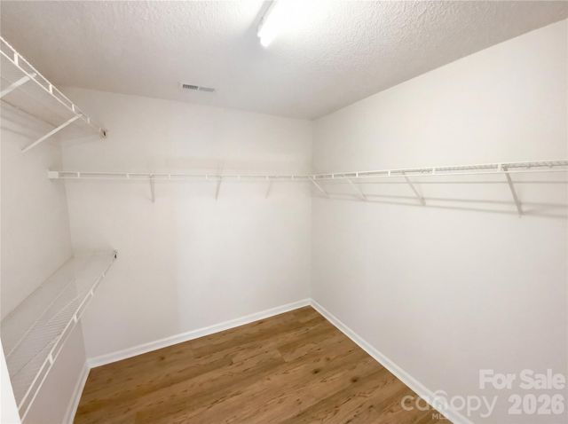 2737 Lamplighter Drive, Kannapolis, NC 28081