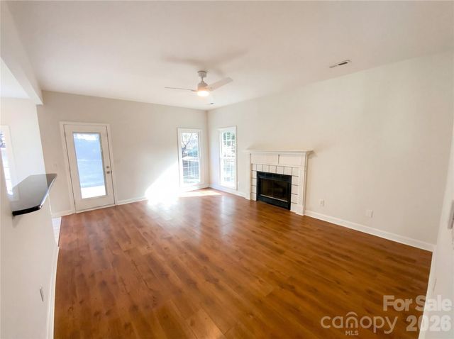 2737 Lamplighter Drive, Kannapolis, NC 28081