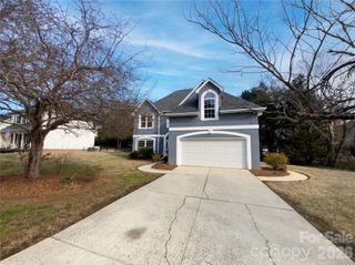2737 Lamplighter Drive, Kannapolis, NC 28081