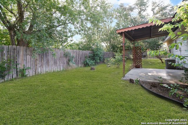 5239 Woodbrook, San Antonio, TX 78218