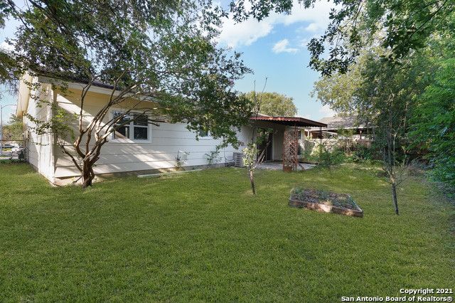 5239 Woodbrook, San Antonio, TX 78218