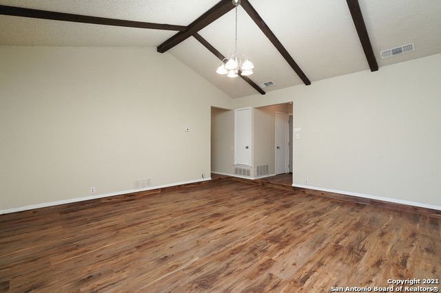 5239 Woodbrook, San Antonio, TX 78218