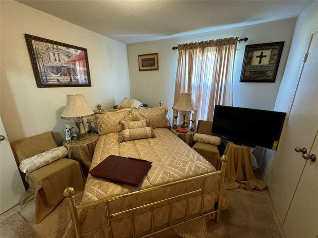 221 Blue Roan Drive, Waxahachie, TX 75165