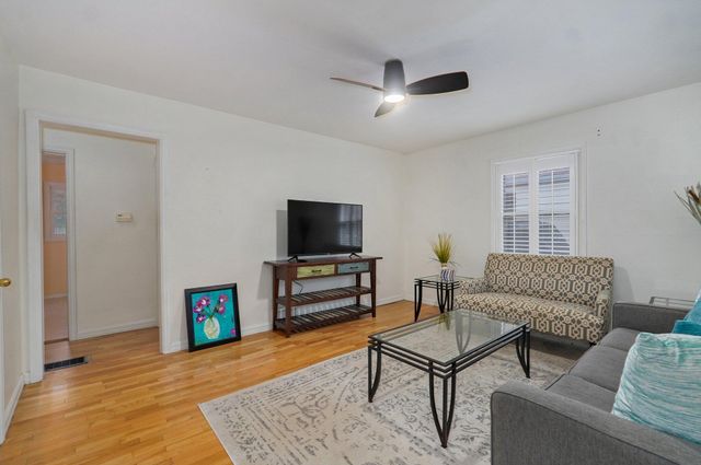 1026 W Portland Street, Springfield, MO 65807