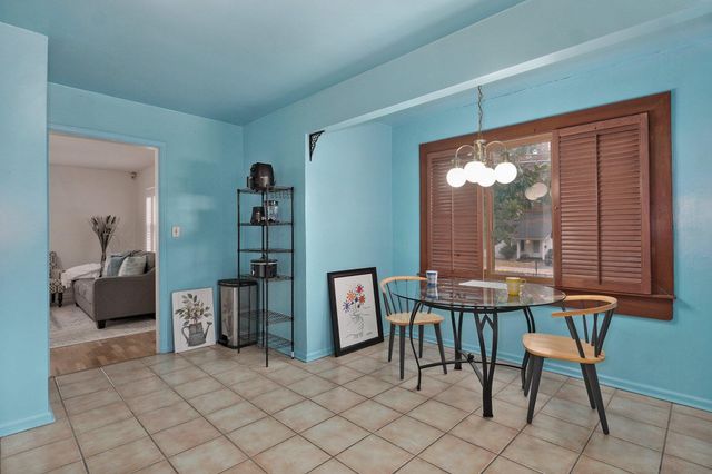 1026 W Portland Street, Springfield, MO 65807