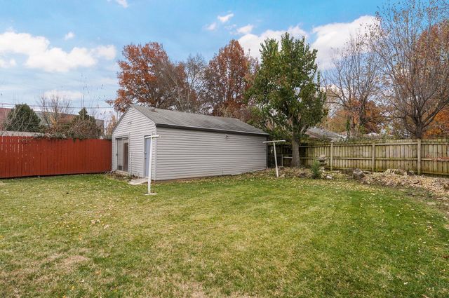 1026 W Portland Street, Springfield, MO 65807