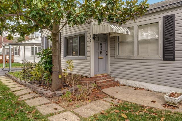 1026 W Portland Street, Springfield, MO 65807