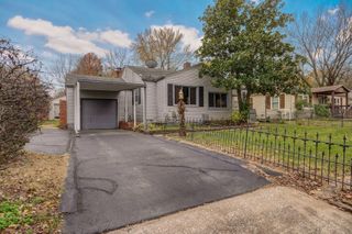 1026 W Portland Street, Springfield, MO 65807