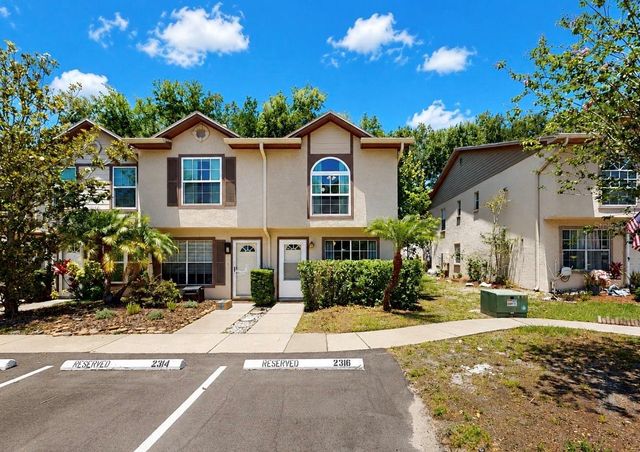 2316 FLETCHERS POINT CIRCLE, Tampa, FL 33613