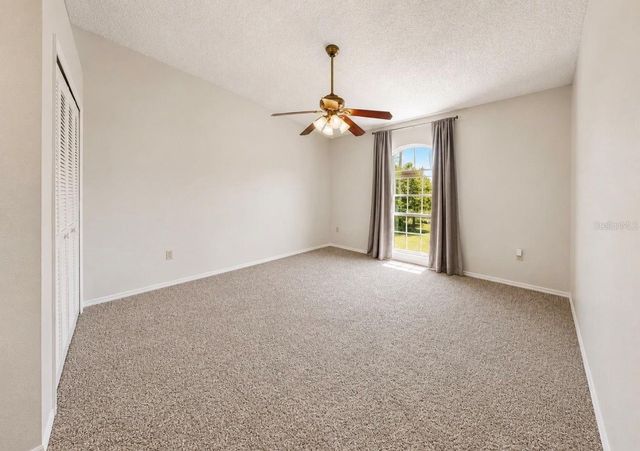 2316 FLETCHERS POINT CIRCLE, Tampa, FL 33613