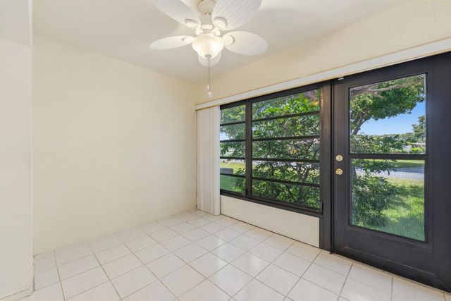 4675 ROBINWOOD Circle A, Boynton Beach, FL 33436
