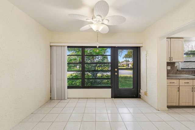 4675 ROBINWOOD Circle A, Boynton Beach, FL 33436