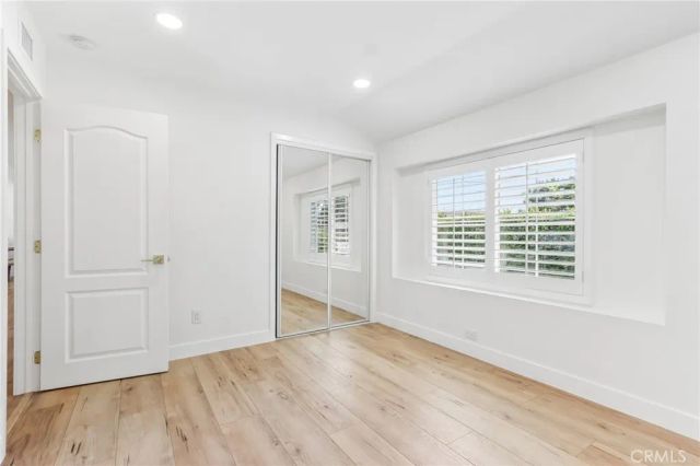 10065 Foothill, Lakeview Terrace, CA 91342