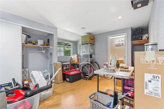 10065 Foothill, Lakeview Terrace, CA 91342