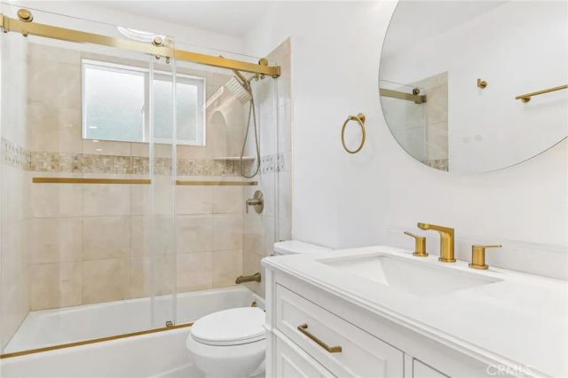 10065 Foothill, Lakeview Terrace, CA 91342