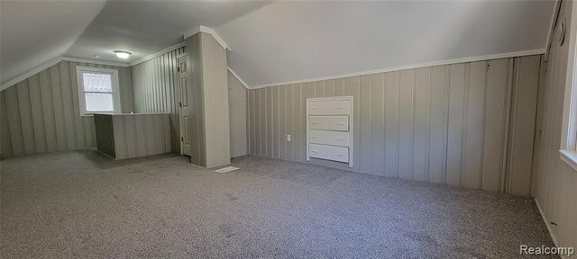 20462 Kingsville Street, Harper Woods, MI 48225