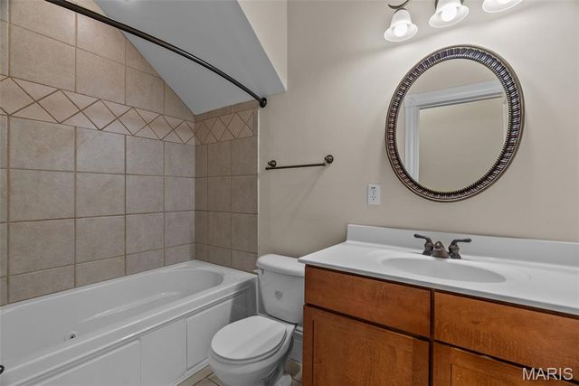 2805 Wyoming Street, St Louis, MO 63118