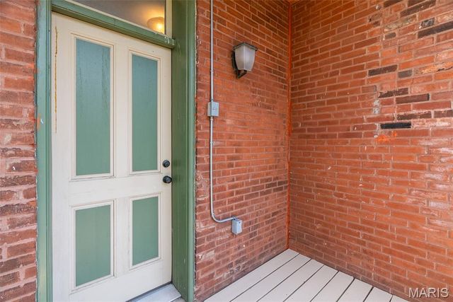 2805 Wyoming Street, St Louis, MO 63118