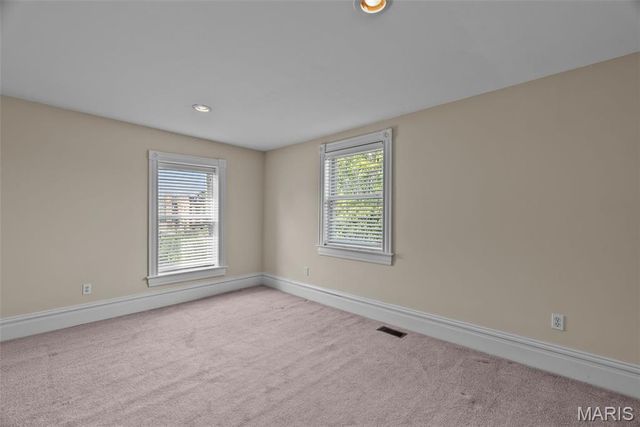 2805 Wyoming Street, St Louis, MO 63118