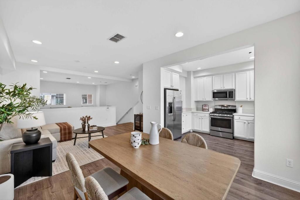 Image 5 of property listing at 18519 Poppy Jasper Lane, Morgan Hill, CA 95037