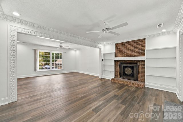 7724 Winterset Drive, Charlotte, NC 28270
