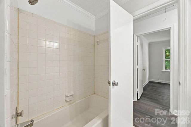 7724 Winterset Drive, Charlotte, NC 28270