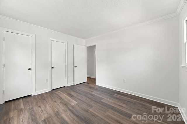 7724 Winterset Drive, Charlotte, NC 28270