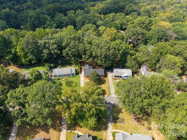 7724 Winterset Drive, Charlotte, NC 28270
