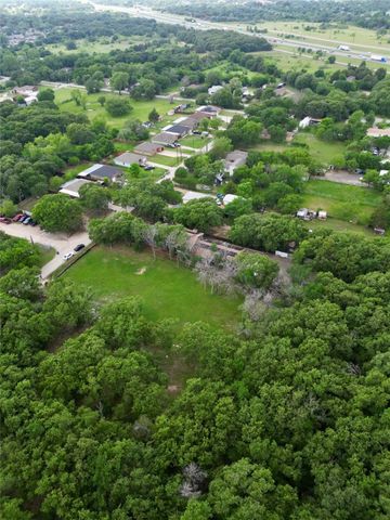 78 Fish Road, Dallas, TX 75253