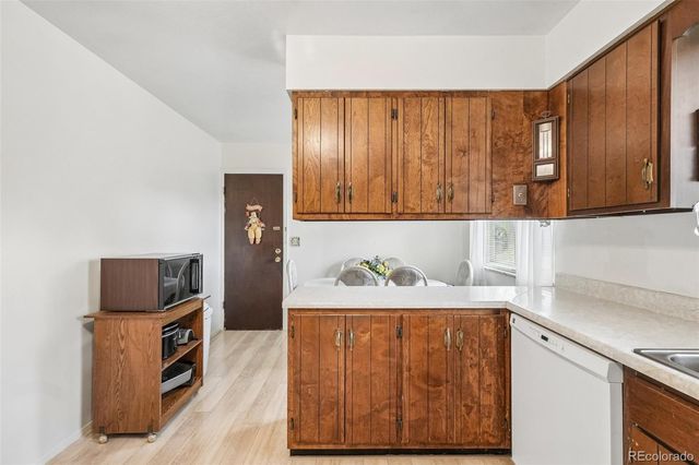 4664 Simms Street, Wheat Ridge, CO 80033