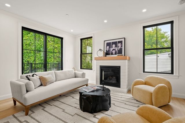 27 Shepard St 6, Boston, MA 02135