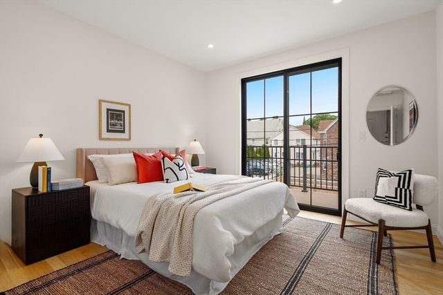 27 Shepard St 6, Boston, MA 02135