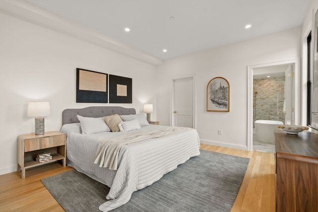 27 Shepard St 6, Boston, MA 02135