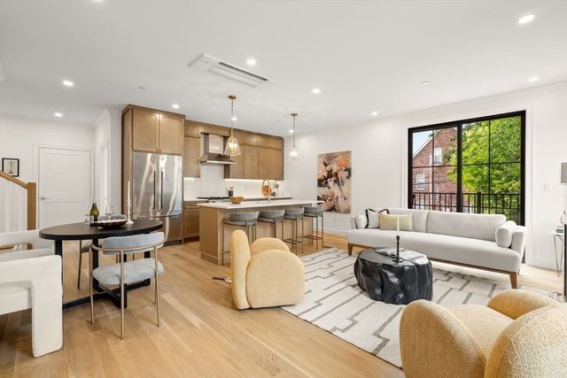 27 Shepard St 6, Boston, MA 02135