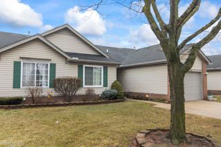 29941 Kenwood Court, Roseville, MI 48066