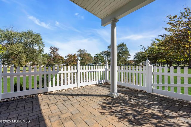 6 Avalon Court, Manchester, NJ 08759