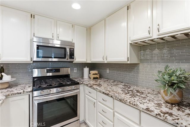206 Avenida Montalvo 8, San Clemente, CA 92672
