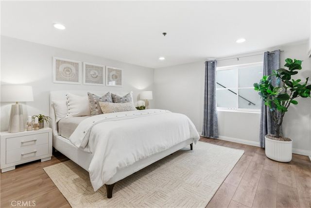 206 Avenida Montalvo 8, San Clemente, CA 92672