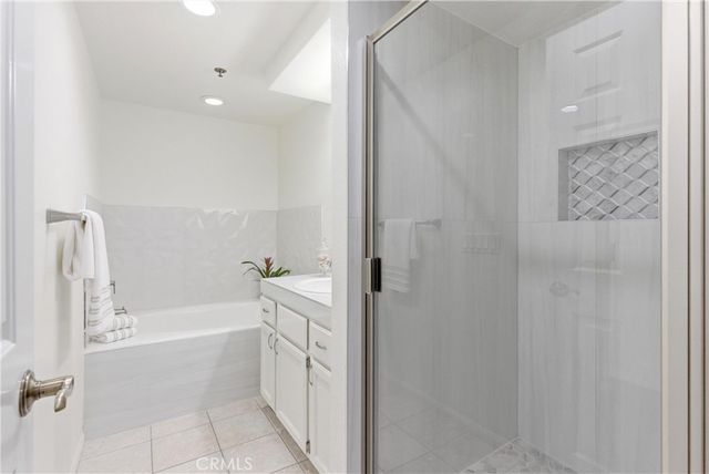 206 Avenida Montalvo 8, San Clemente, CA 92672